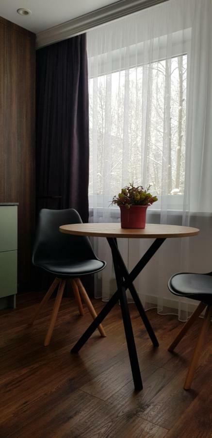 Mona Apartamentai Telšiai Esterno foto